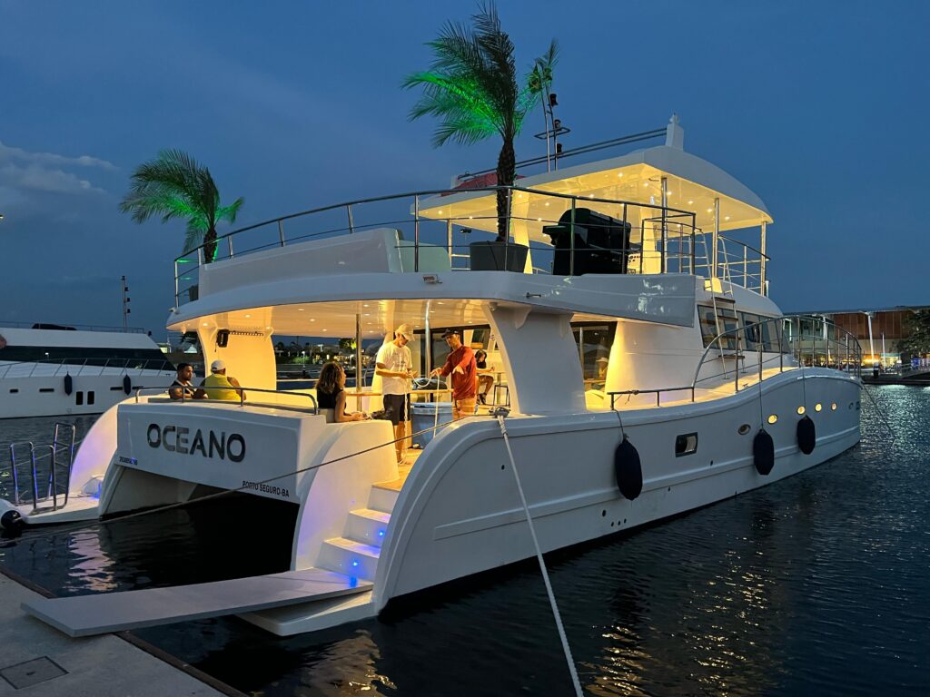 Catamarã Oceano